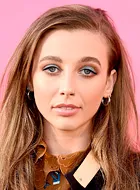Best books recommended by Emma Chamberlain
